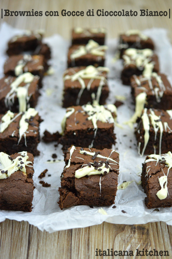guiden hænge Tak for din hjælp Brownies con Gocce di Cioccolato Bianco - italicana kitchen