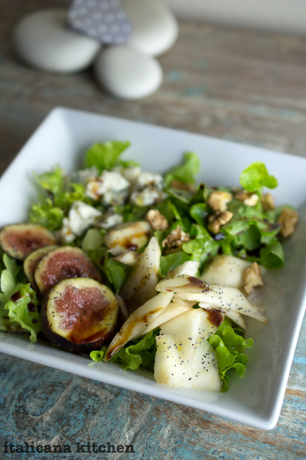 Fig, Pear, Gorgonzola, Walnut Salad with Poppy Seed Vinaigrette Dressing