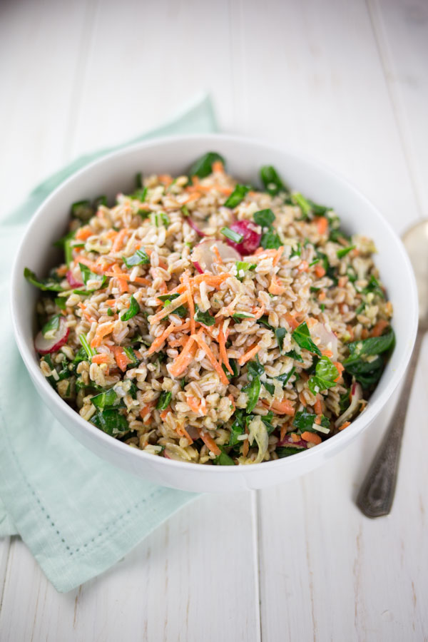 Spring-Farro-Salad