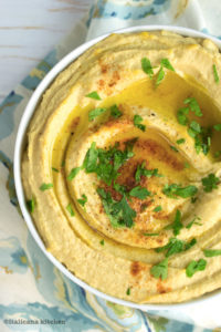 2 Trucchi per L’Hummus Perfetto Fatto nel Frullatore