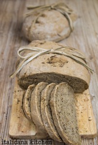 Easy-Homemade-7-Grain-Bread-