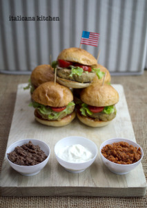 Mini Lentil and Chickpea Burgers