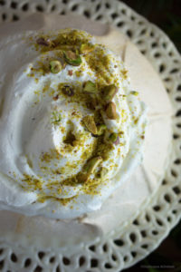 pavlova pomegranate and pistchios